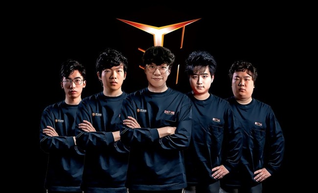 恒大出品破门！河南1-1K2劲旅，南基一欲进前六 崔康熙当心被祭旗.