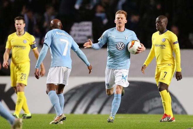 圣徒跟队：热刺没有报价迪布林，埃弗顿在重新考虑签下他